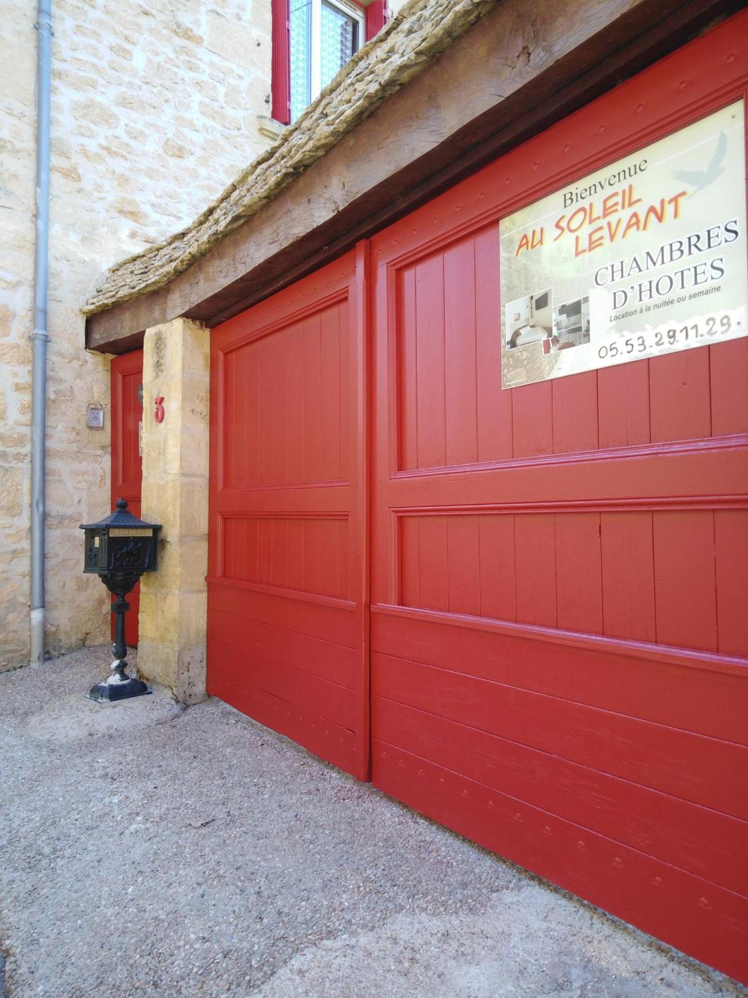 Au Soleil Levant Homestay Sarlat Exterior foto